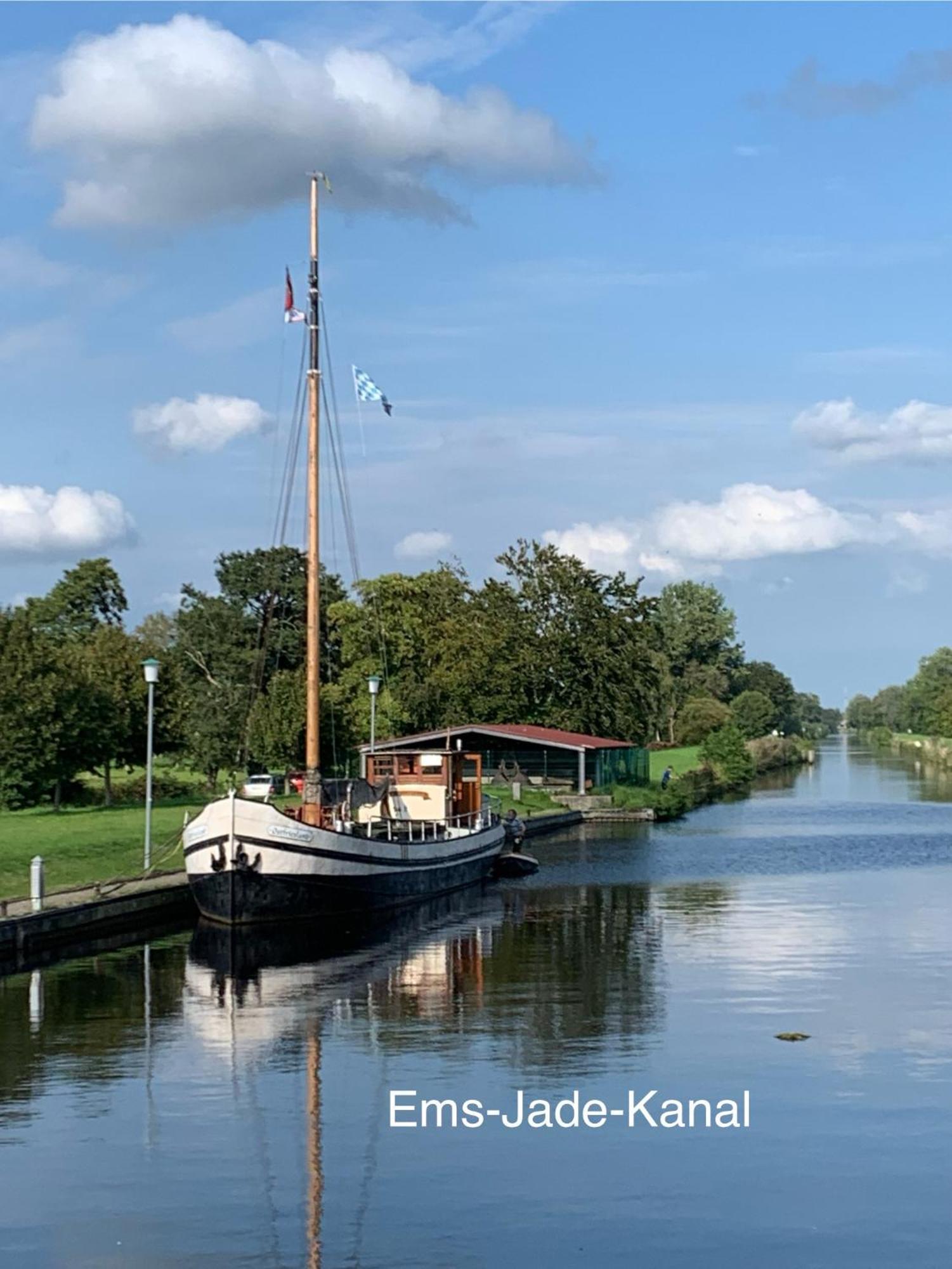 Eschen'S Allee Aurich Luaran gambar